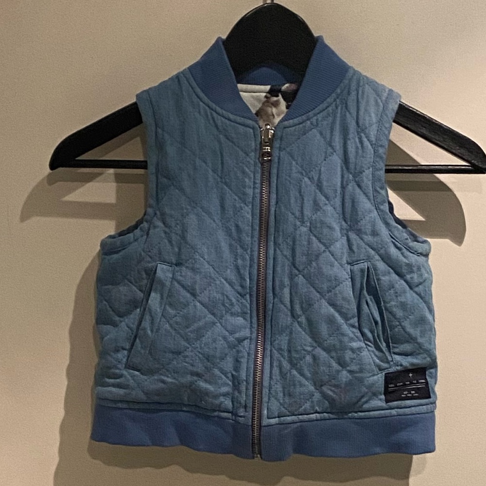 Agatha Cub REVERSIBLE Quilted Vest, size 5T